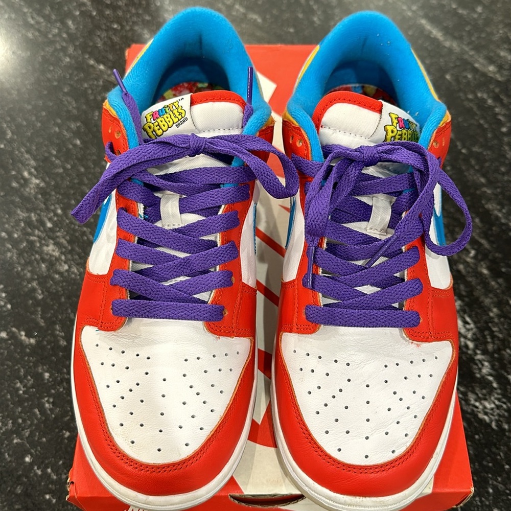 Nike Pebbles Dunks - Picture 2 of 11